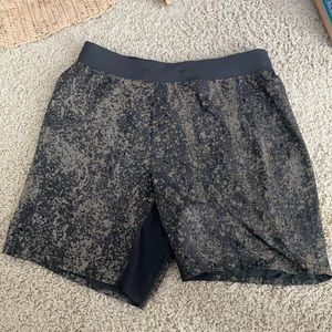 Lululemon short